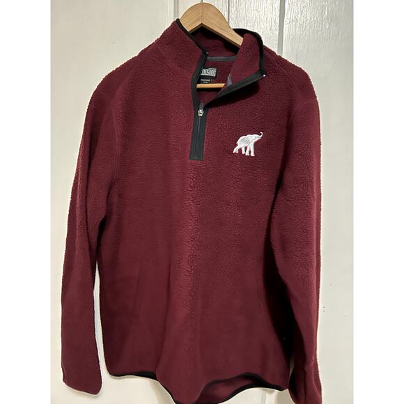 Red Sherpa 1/4 Zip SIze M Women's Sweatshirt Alabama Football Elephant Emblem - Picture 1 of 3